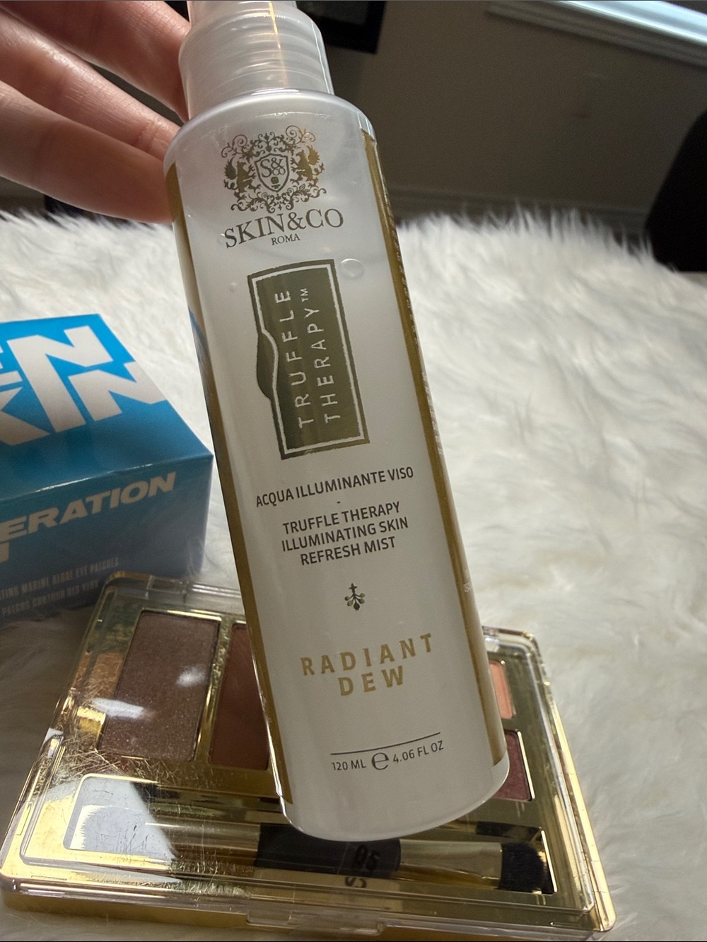 Bundle Skin Radiant Dew Truffle Therapy Mist - White & Gold eyeshadow by milani